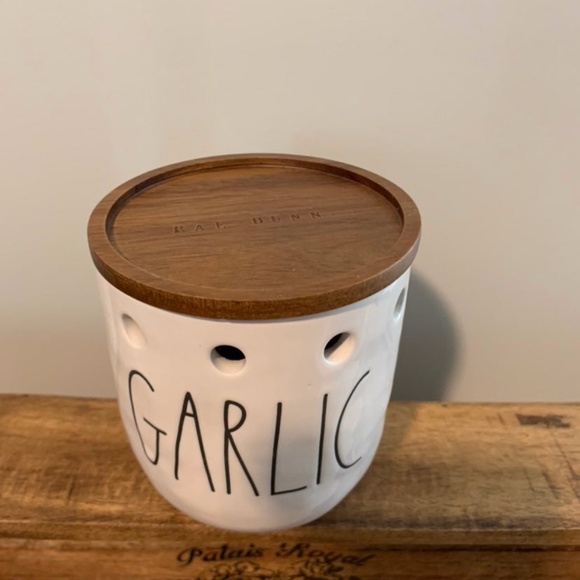 Rae Dunn Garlic Cellar Canister - Picture 5 of 5